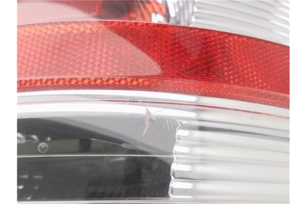 Recambio de piloto trasero derecho para opel zafira 1.7 cdti referencia OEM IAM 13349826  