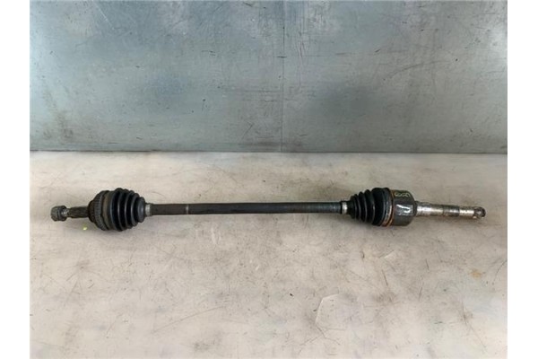 Recambio de palier delantero derecho para chrysler grand voyager (rt) 2.8 limited referencia OEM IAM 68193908AC  