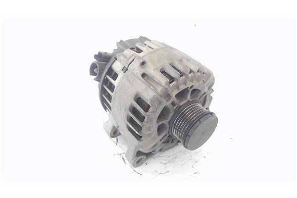 Recambio de alternador para citroen c4 berlina 1.6 attraction referencia OEM IAM 0986082240  