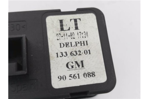 Recambio de mando elevalunas delantero izquierdo para opel astra g fastback (f48_, f08_) 1.6 16v referencia OEM IAM 13363201 905