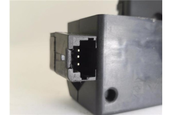 Recambio de cerradura porton para citroen c4 berlina 1.6 hdi referencia OEM IAM 9652301980  