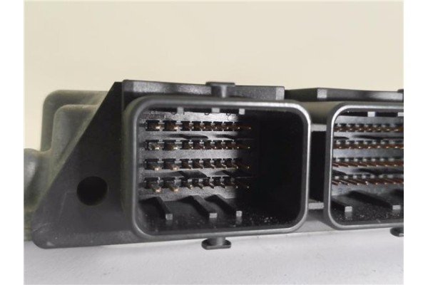 Recambio de centralita para citroen c4 berlina 1.6 hdi referencia OEM IAM 9661377180  