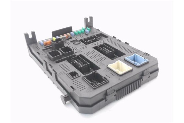 Recambio de bsi para citroen c4 berlina 1.6 hdi referencia OEM IAM 9661940480  