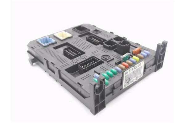 Recambio de bsi para citroen c4 berlina 1.6 hdi referencia OEM IAM 9661940480  