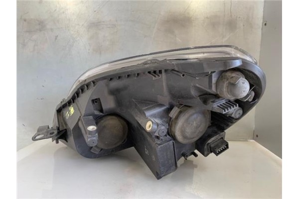 Recambio de faro delantero dcho para opel zafira 1.7 cdti referencia OEM IAM 13252473RH  