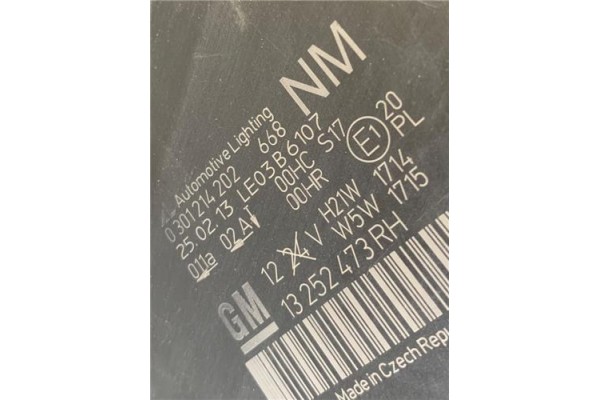 Recambio de faro delantero dcho para opel zafira 1.7 cdti referencia OEM IAM 13252473RH  