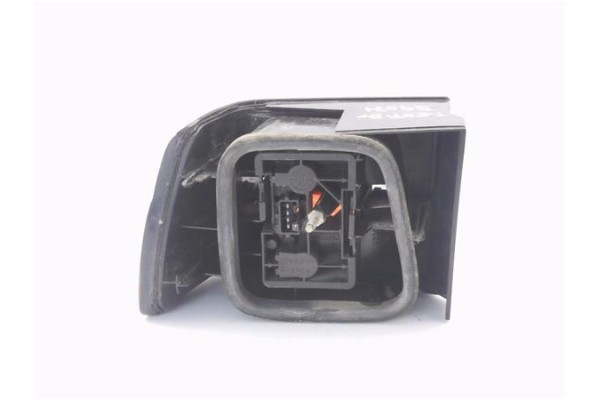 Recambio de piloto trasero derecho para citroen xantia berlina 3.0 v6 activa referencia OEM IAM 2223DR  