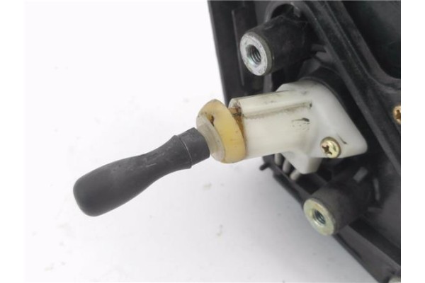 Recambio de retrovisor izquierdo para nissan sunny berlina (n14) 1.6 i referencia OEM IAM E13023254  