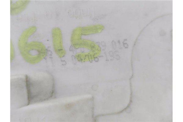 Recambio de cierre electromagnetico trasero derecho para audi a3 sportback (8pa) 2.0 tdi ambiente referencia OEM IAM 4F0839016  