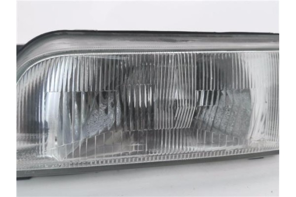 Recambio de faro delantero izquierdo para nissan sunny berlina (n14) 1.6 i referencia OEM IAM 7R010279  