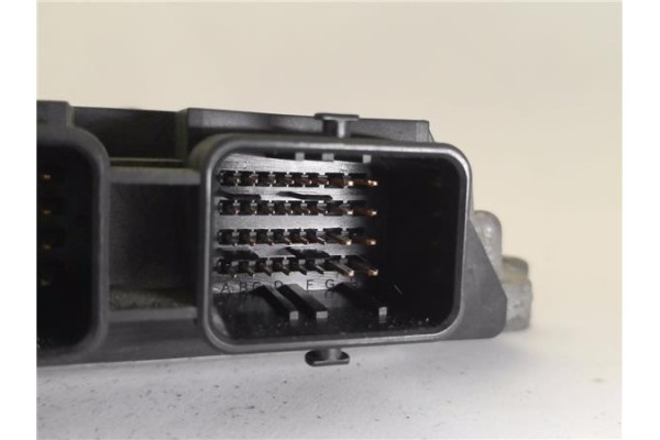 Recambio de centralita para citroen c4 berlina 1.6 hdi referencia OEM IAM 9664843780 281013872 