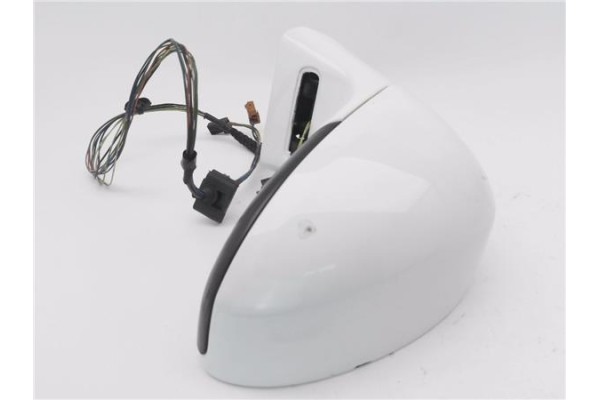 Recambio de retrovisor electrico izquierdo para citroen c4 berlina 1.6 hdi referencia OEM IAM 96467114 E9024287 