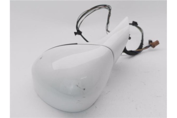 Recambio de retrovisor electrico izquierdo para citroen c4 berlina 1.6 hdi referencia OEM IAM 96467114 E9024287 