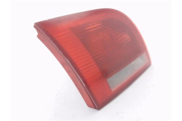 Recambio de piloto porton trasero izquierdo para audi a3 sportback (8pa) 2.0 tdi ambiente referencia OEM IAM 8P4945093R  