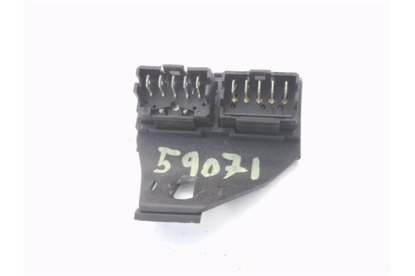 Recambio de mando elevalunas delantero izquierdo para citroen xantia berlina 3.0 v6 activa referencia OEM IAM 9619323380  