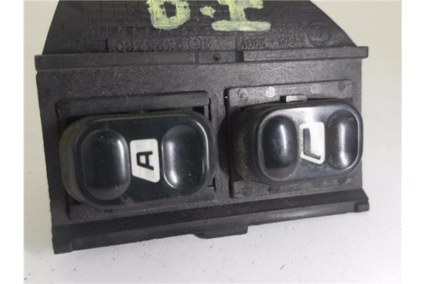 Recambio de mando elevalunas delantero izquierdo para citroen xantia berlina 3.0 v6 activa referencia OEM IAM 9619323380  