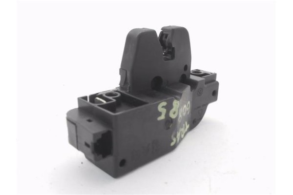 Recambio de cerradura porton para citroen c4 berlina 1.6 hdi referencia OEM IAM 9652301980  