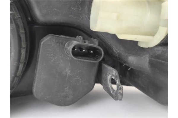 Recambio de faro delantero dcho para mitsubishi space star (dg0) 1.9 1900 di-d referencia OEM IAM MR465004  