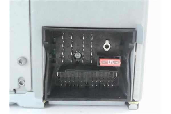 Recambio de autoradio para volkswagen golf vi (5k1) 1.4 advance referencia OEM IAM 1K0035186AA  