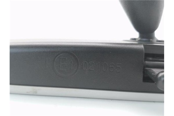 Recambio de retrovisor interior para volkswagen golf vi (5k1) 1.4 advance referencia OEM IAM E1021065  