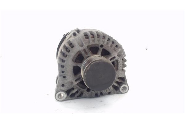 Recambio de alternador para peugeot 207 sw 1.6 hdi referencia OEM IAM 9646321780 CL15 