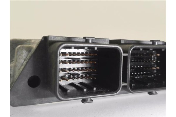 Recambio de centralita para peugeot partner combispace (5f) 1.6 hdi 90 referencia OEM IAM 9664843780 0281013872 