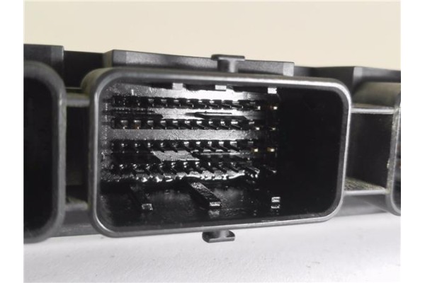 Recambio de centralita para peugeot partner combispace (5f) 1.6 hdi 90 referencia OEM IAM 9664843780 0281013872 