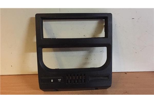Recambio de consola para peugeot 1007 (2005) 1.4 dolce [1,4 ltr. - 50 kw hdi] referencia OEM IAM 964754147796532174VV  