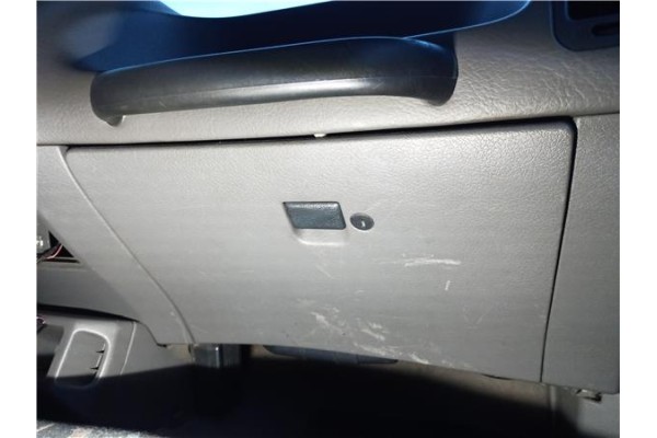 Recambio de guantera salpicadero para nissan terrano ii (r20) 2.4 i 12v 4wd referencia OEM IAM   