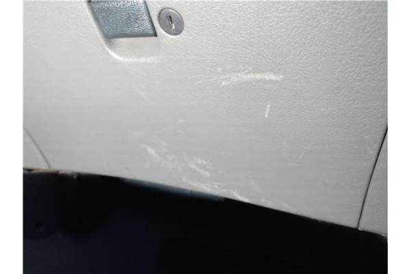 Recambio de guantera salpicadero para nissan terrano ii (r20) 2.4 i 12v 4wd referencia OEM IAM   