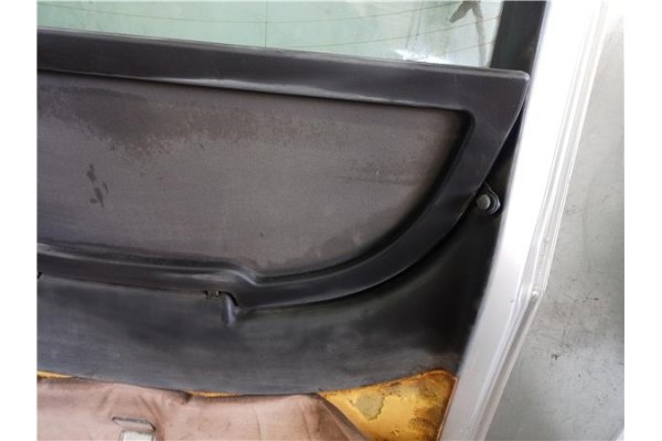 Recambio de porton trasero para audi tt coupe/roadster (8n3/8n9) referencia OEM IAM 8N8827023D 8N9 