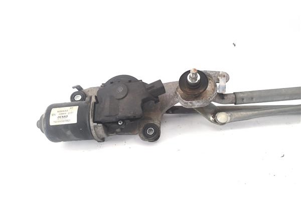 Recambio de motor limpiaparabrisas delantero para mitsubishi colt cz3 berl. 3 (z30) 1.5 di-d instyle referencia OEM IAM 8250A148