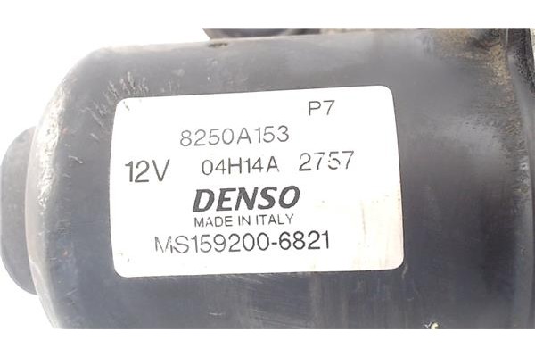 Recambio de motor limpiaparabrisas delantero para mitsubishi colt cz3 berl. 3 (z30) 1.5 di-d instyle referencia OEM IAM 8250A148