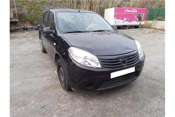dacia sandero i del año 2010
