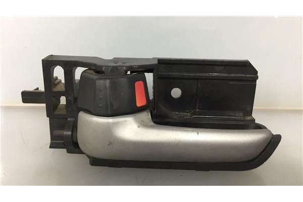 Recambio de manilla int. puerta delantero izquierda para suzuki sx4 (gy) 1.6 vvt 4x4 referencia OEM IAM   