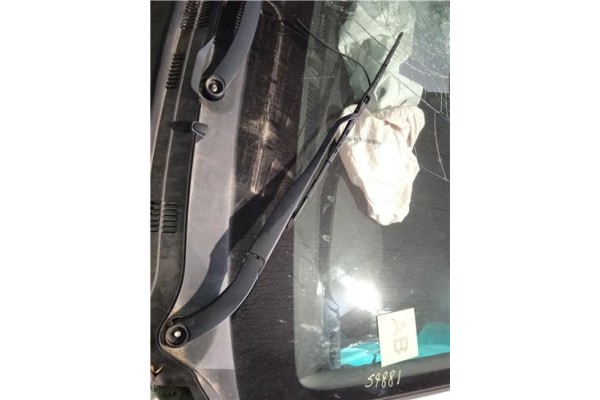 Recambio de brazo limpiaparabrisas delantero izquierdo para hyundai kona (os) 1.0 pure referencia OEM IAM 98311J9000  