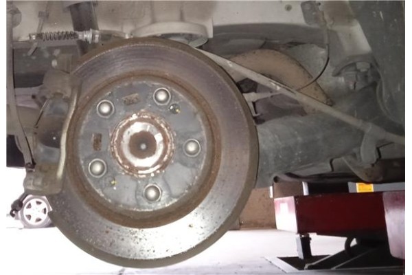 Recambio de puente trasero para hyundai kona (os) 1.0 pure referencia OEM IAM 55100J9000  
