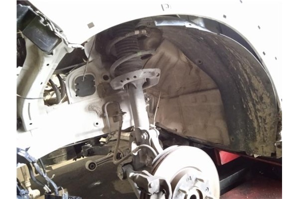 Recambio de pase rueda delantero izquierdo para hyundai kona (os) 1.0 pure referencia OEM IAM 86811J9000  