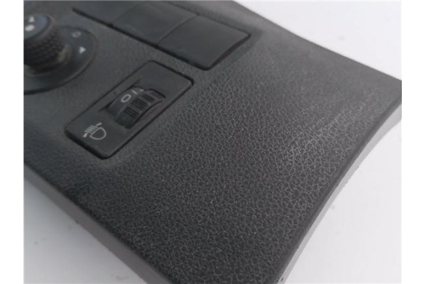 Recambio de mando retrovisor electrico para peugeot partner combispace (5f) 1.6 hdi 90 referencia OEM IAM 9680907377  