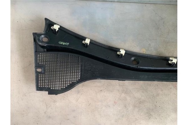 Recambio de torpedo para renault clio iii 1.5 dci (c/br1g) referencia OEM IAM 8200290131  