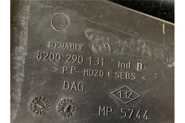 Recambio de torpedo para renault clio iii 1.5 dci (c/br1g) referencia OEM IAM 8200290131  