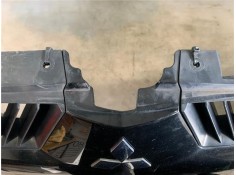 Recambio de paragolpes delantero para mitsubishi colt cz3 berl. 3 (z30) 1.5 di-d instyle referencia OEM IAM 6400A919  