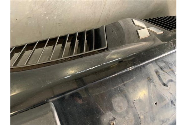 Recambio de paragolpes delantero para mitsubishi colt cz3 berl. 3 (z30) 1.5 di-d instyle referencia OEM IAM 6400A919  