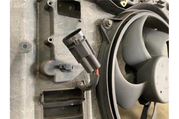 Recambio de frente delantero para citroen c4 berlina 1.6 collection referencia OEM IAM 9652946080 1859383116 