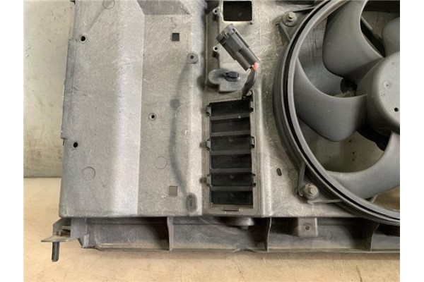 Recambio de frente delantero para citroen c4 berlina 1.6 collection referencia OEM IAM 9652946080 1859383116 