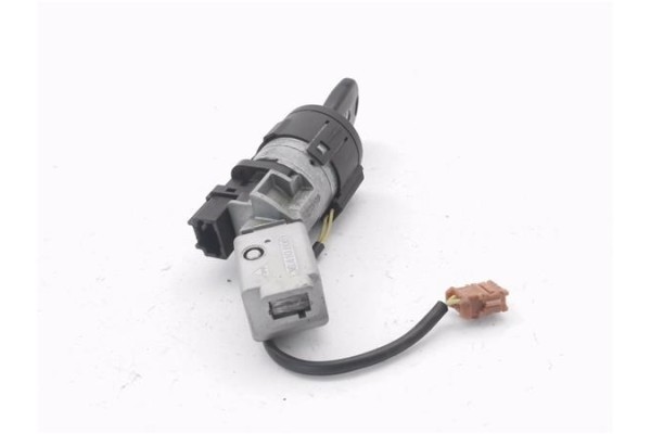 Recambio de clausor para peugeot 207 1.4 referencia OEM IAM 9663123280 36410600 