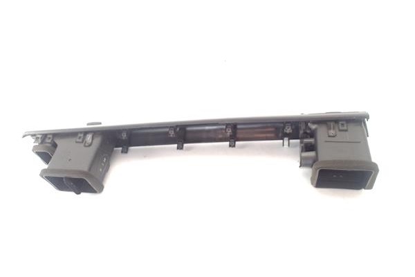 Recambio de rejilla entrada de aire para honda fr-v (be) 1.7 referencia OEM IAM 77630SJDG020  