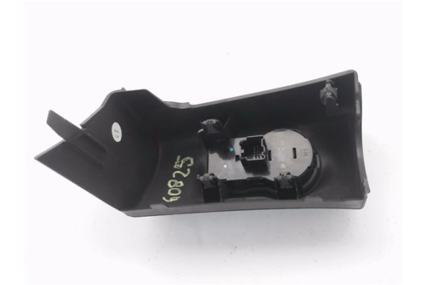 Recambio de mando de luces para opel astra j berlina 5p 1.6 selective referencia OEM IAM 13268703  