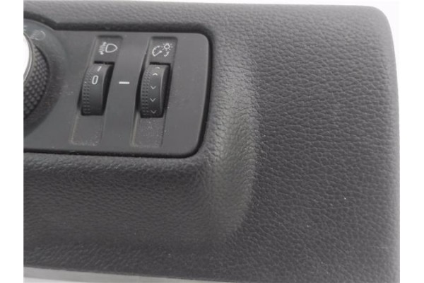 Recambio de mando de luces para opel astra j berlina 5p 1.6 selective referencia OEM IAM 13268703  