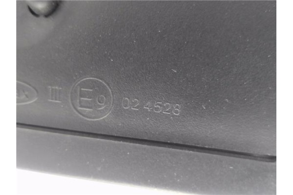 Recambio de retrovisor electrico derecho para peugeot 207 sw 1.6 hdi referencia OEM IAM E9024528  